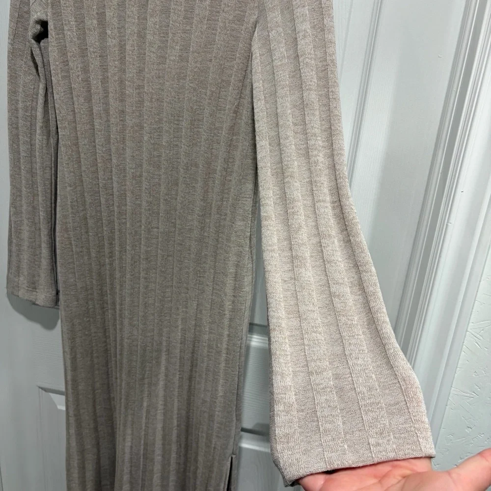 2/$25 H&M Elegant Long Sleeve Beige Ribbed Knit Dress with Side Slit - Picture 4 of 11